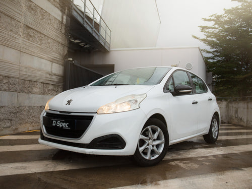 Peugeot 208 1,6HDi 75Cv BVM5