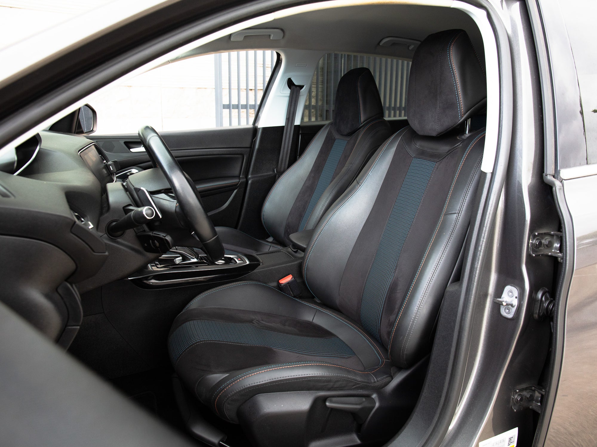 Peugeot 308 II 1,2THP 130Cv EAT8