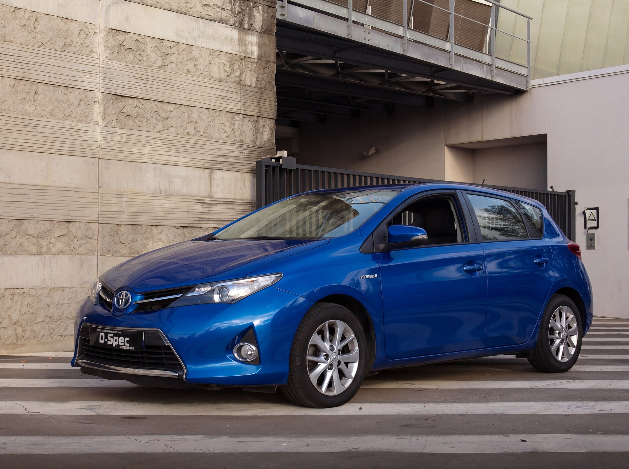 Toyota Auris Hybrid 1,8L 136Cv