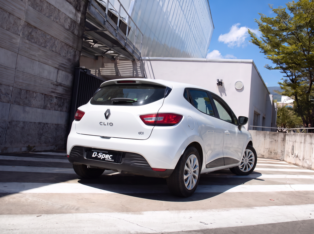 Renault Clio IV 1.5DCi 75Cv