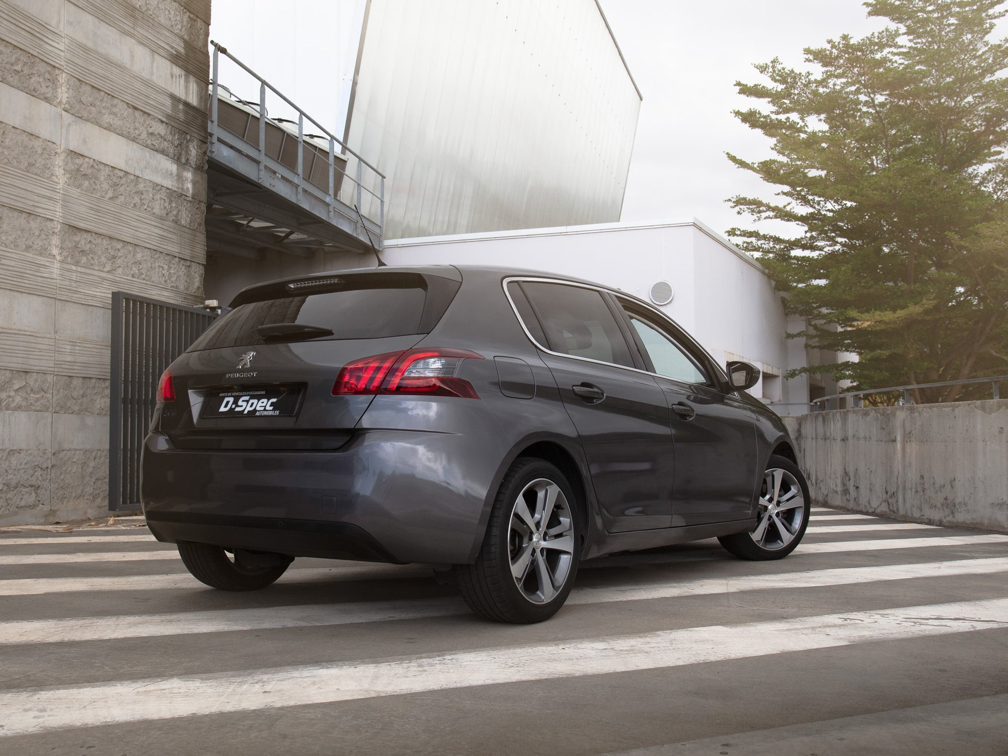 Peugeot 308 II 1,2THP 130Cv EAT8